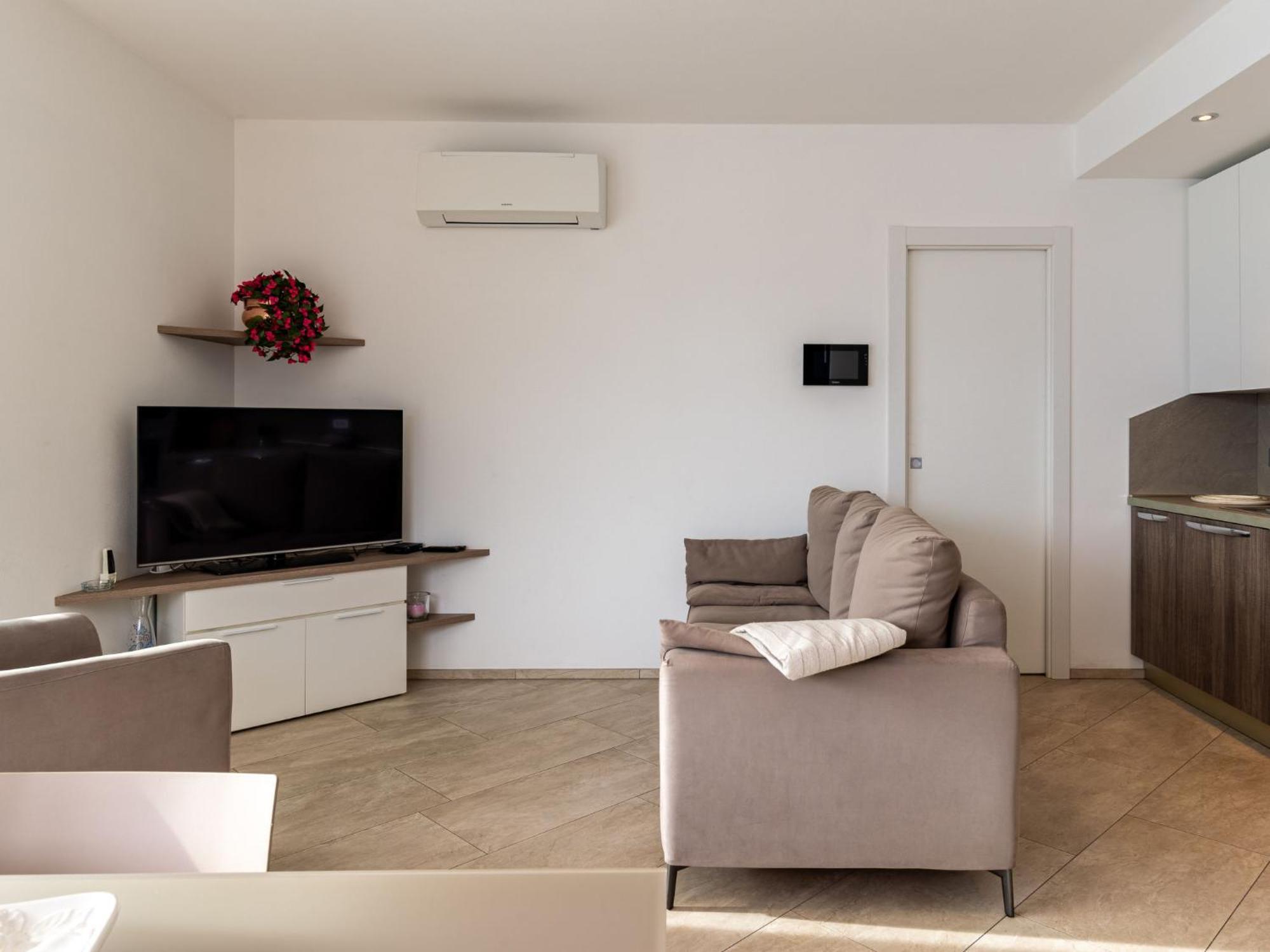 Holiday Home Gelsomino - Gla125 By Interhome Gera Lario Exterior photo